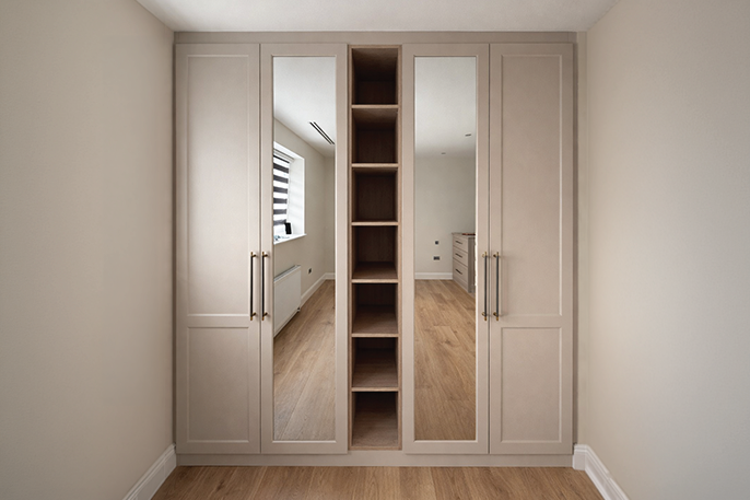 Bespoke Fitted Wardrobes in London: Smart Storage for Modern Living 