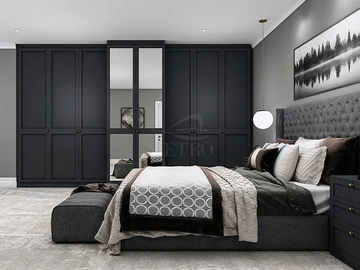Shaker-Style-Fitted-Wardrobes1.webp